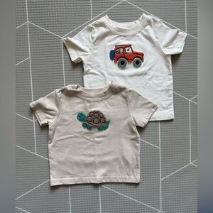 Garanimals|Baby boy set of two short sleeve neutral tees with animal print•3-6M